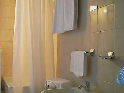 Residence Desenzano Milan Aparthotel