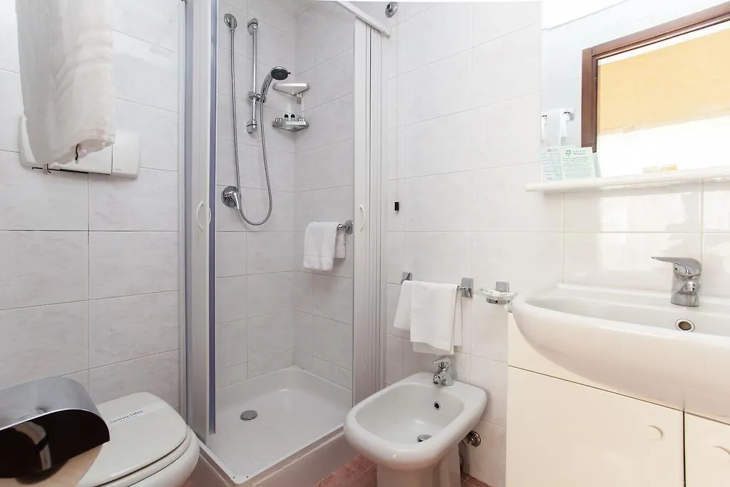 Aparthotel Residence Desenzano Milan