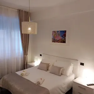 https://appartamenti-sottomar.hotelinveneto.com