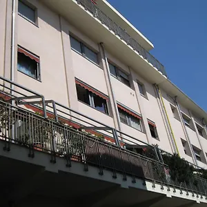 https://il-giacinto.italymilanhotels.net
