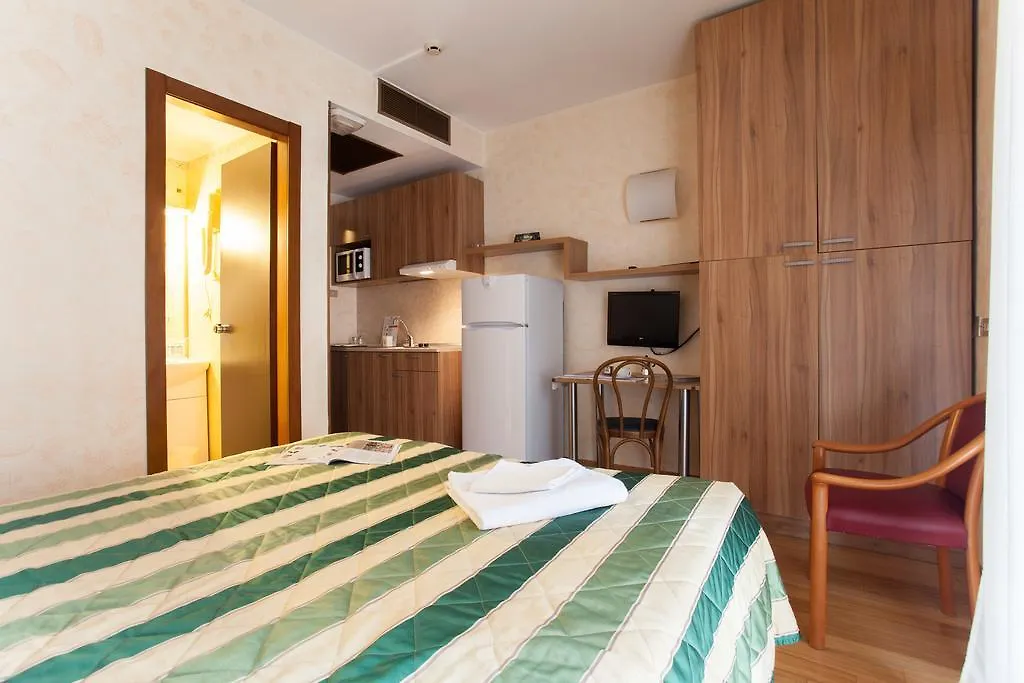 *** Aparthotel Residence Desenzano Mailand Italien