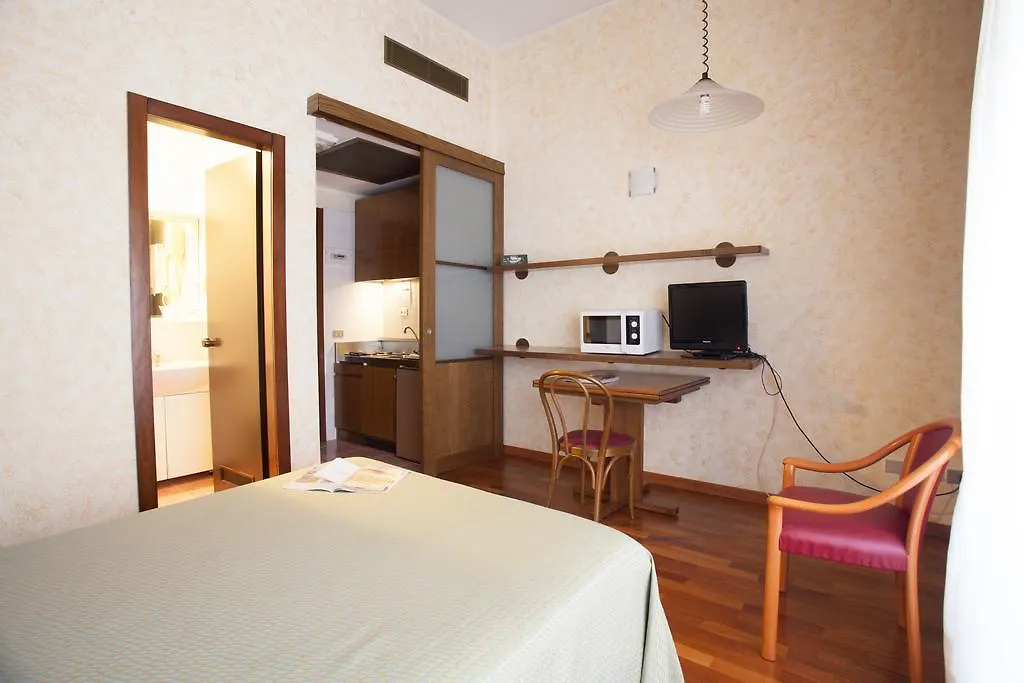 Residence Desenzano Mailand Aparthotel